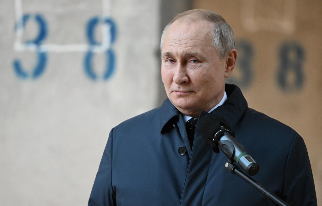 Vladimir Putin fue acusado ayer de tomar esteroides que vuelven a los usuarios súper agresivos