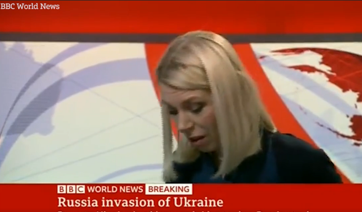 La periodista ucraniana Olga Malchevska fue vista llorando en vivo por televisión