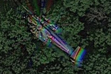 Los detectives de Google Maps detectan un HELICÓPTERO en vuelo durante un descubrimiento extremadamente raro
