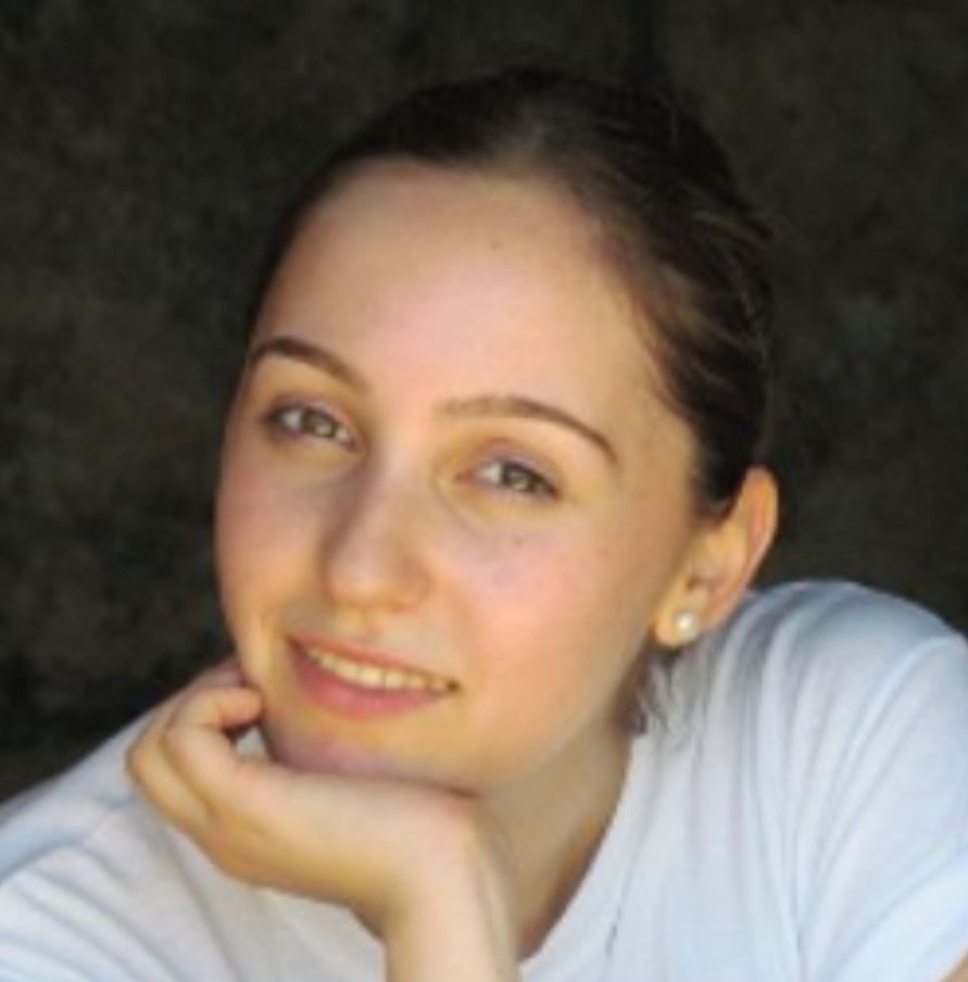 Valeriia Maksetska, de 31 años, murió con su madre y su conductor