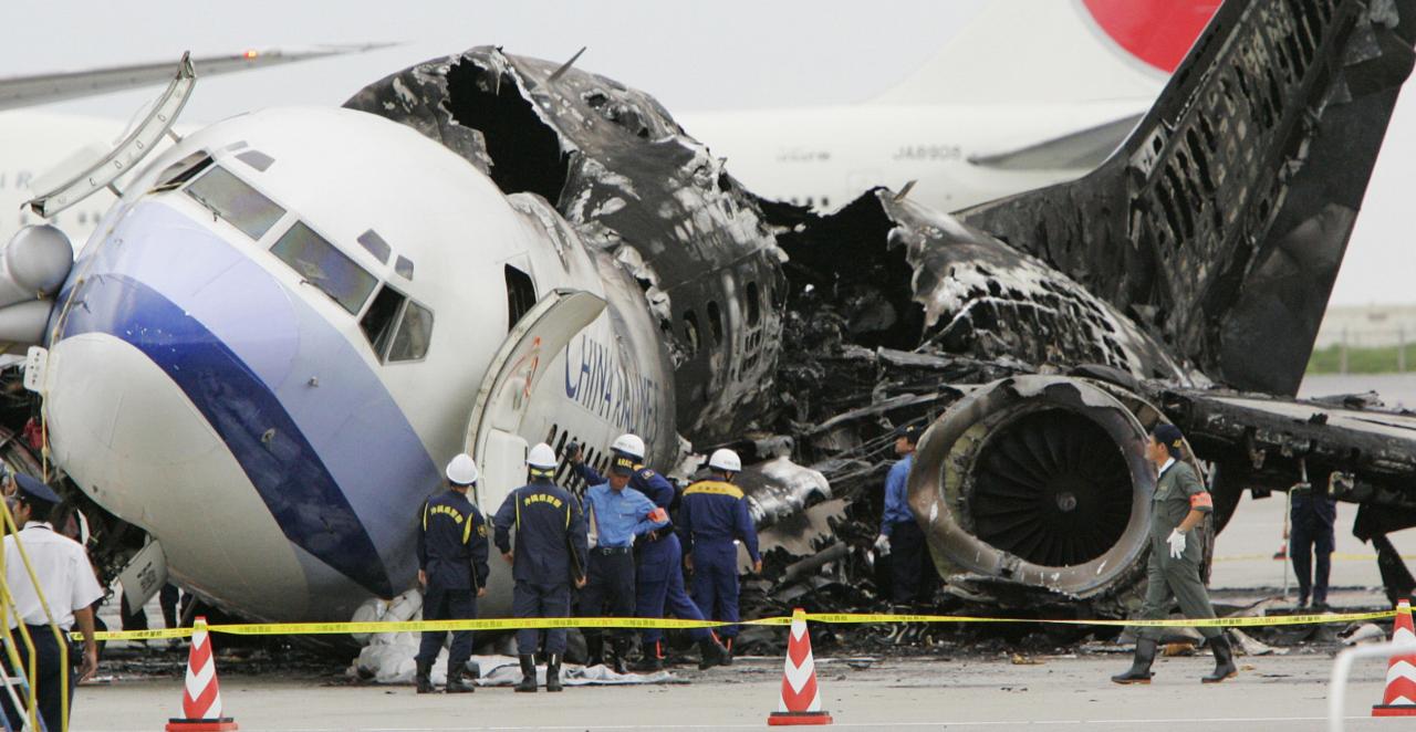 Un Boeing 737-800 explotó en el aeropuerto de Naha en 2007