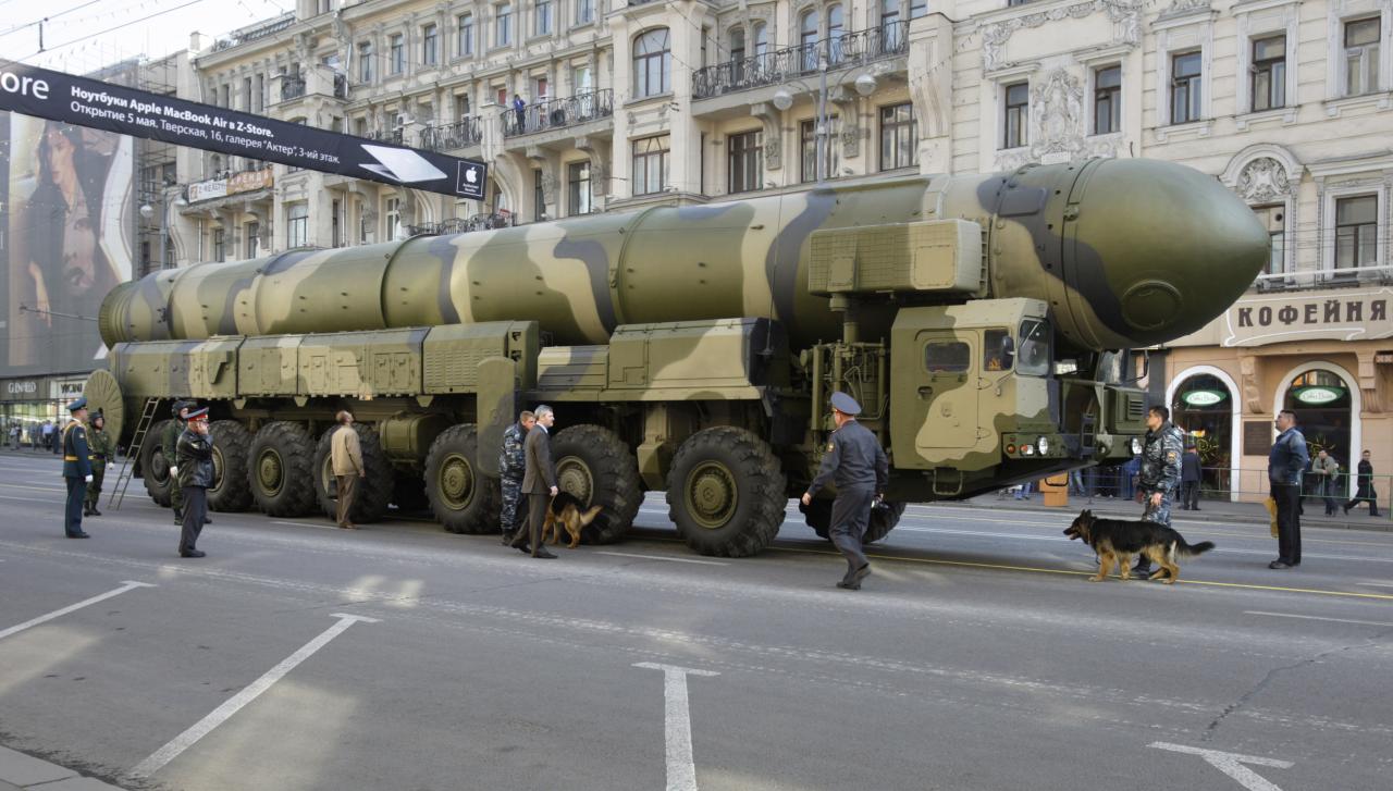 Putin convirtió su arsenal de armas nucleares en modo 
