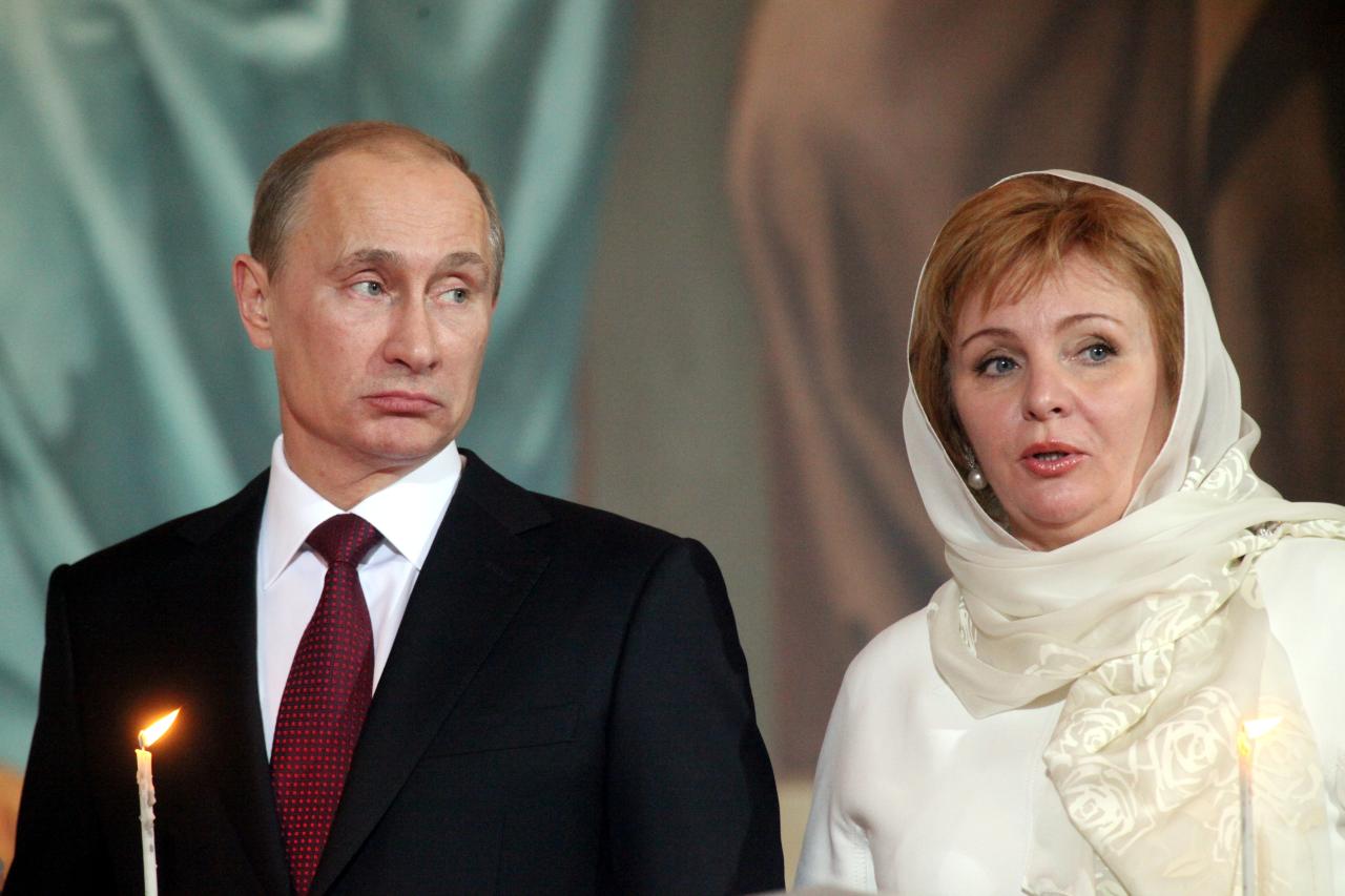 Putin se casó con Lyudmila Putina en julio de 1983.