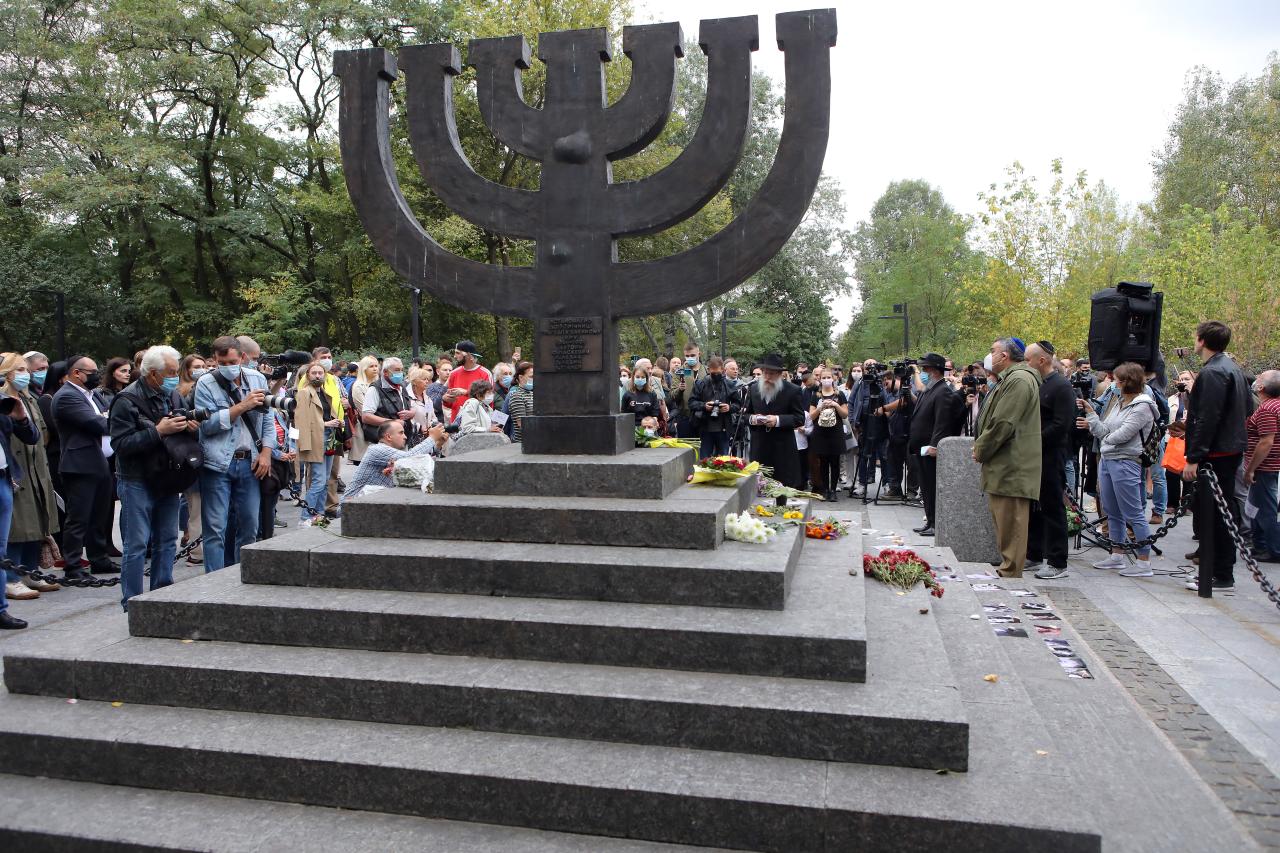 El ataque al monumento conmemorativo de Babyn Yar (en la foto), el sitio de uno de los crímenes de guerra más mortíferos de los nazis, provocó indignación en Ucrania.