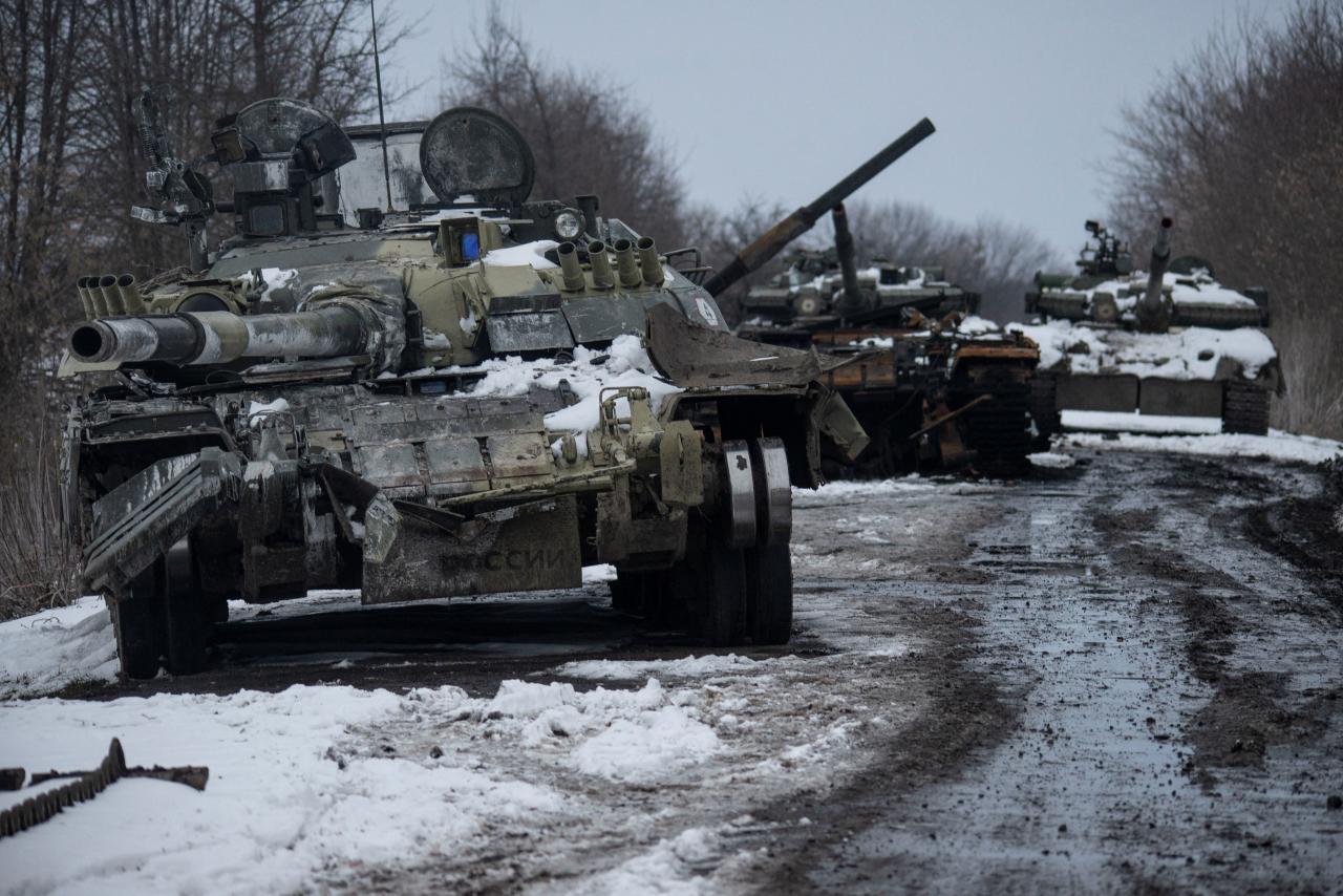 Tanques rusos destruidos, una señal de las fuertes pérdidas de Putin en Ucrania