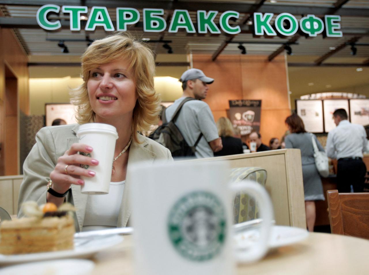 Starbucks cerró sus 100 tiendas en Rusia por la invasión de Ucrania