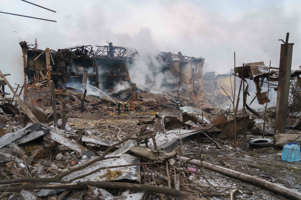 Los objetivos civiles fueron atacados por los rusos en la ciudad de Dnieper, en el centro de Ucrania.