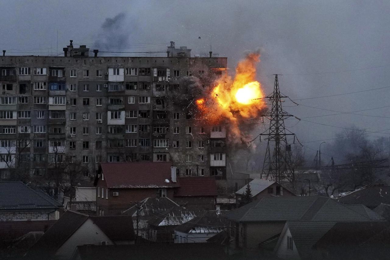 Rusia bombardeó un bloque de apartamentos en Ucrania la semana pasada