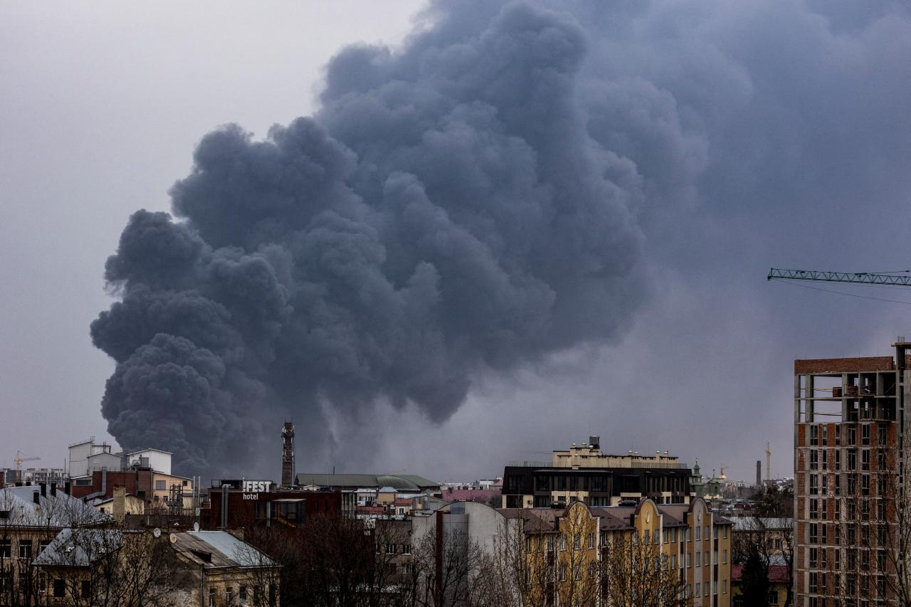 Tres cohetes rusos explotaron en Lviv