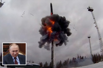 Putin desesperado podría usar mini-armas nucleares si la guerra 'clusterf ** k' continúa, advierte EE. UU.