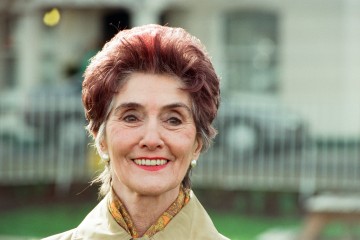 Muere June Brown a los 95 años - Muere la leyenda de EastEnders Dot Cotton