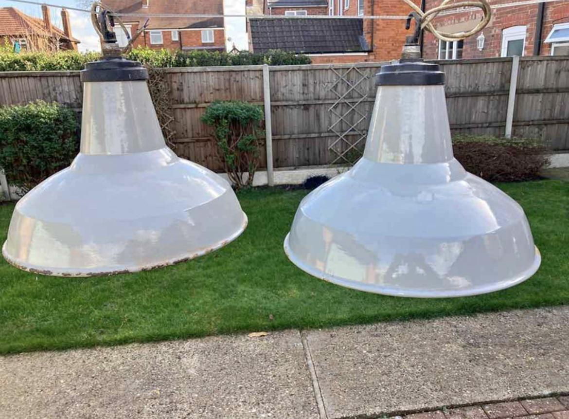 Las lámparas no son tan grandes como podrías pensar...