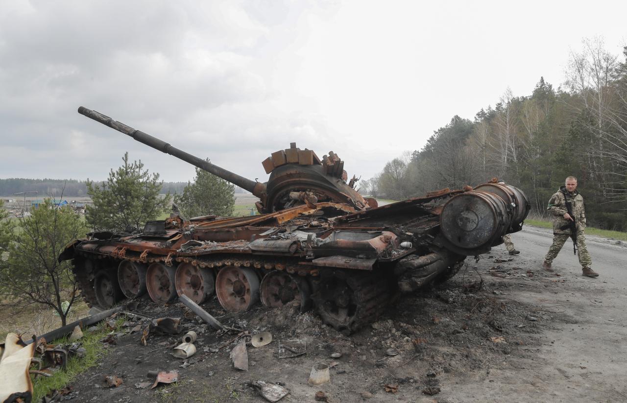 Tanque destruido en Rusanów cerca de Kiev