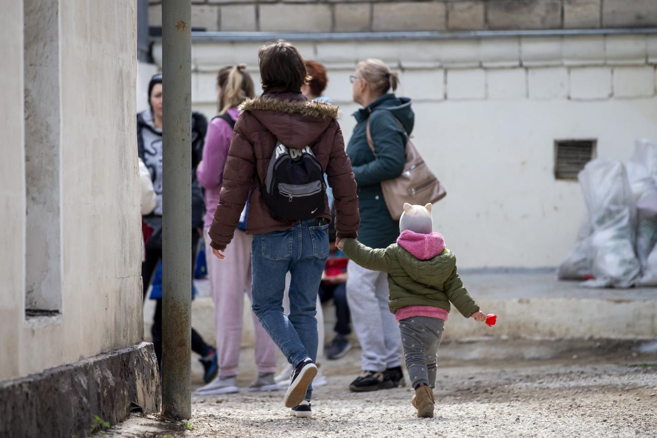 Soldados rusos dijeron a adolescente ucraniana que era