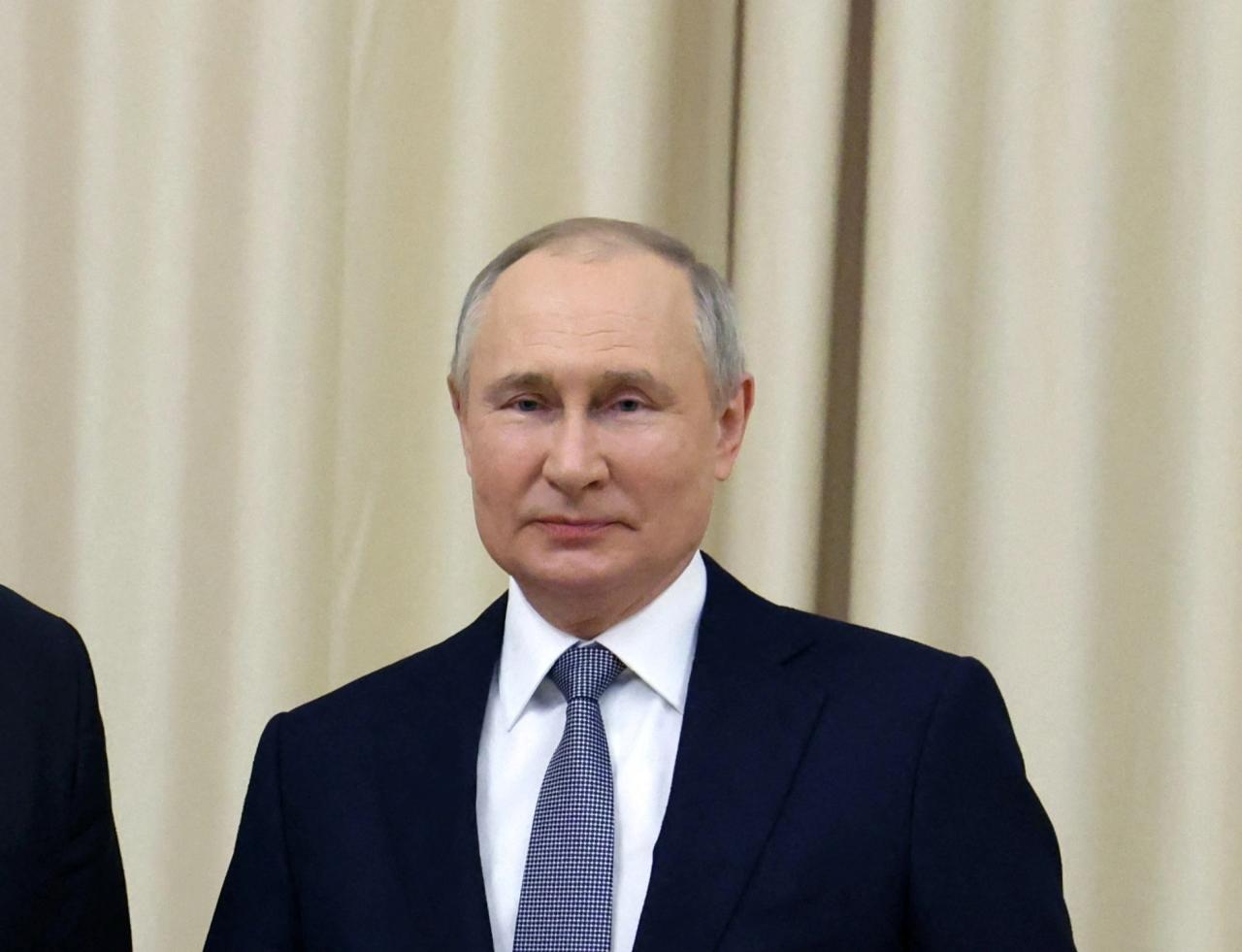 El primer ministro Boris Johnson advirtió que el gobierno del tirano ruso Putin estaba desesperado por la victoria después de todas las derrotas en torno a Kiev.