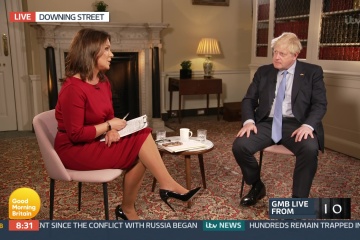 Una Susanna sin sentido hace que Boris se inquiete mientras lo interroga debido al costo de vida