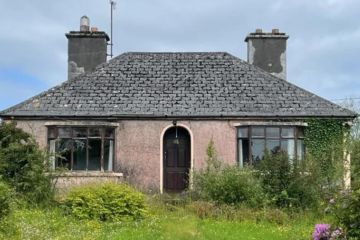 Casa Sligo en una ubicación maravillosa a la venta por solo 69 000 €, pero prepárate para el interior