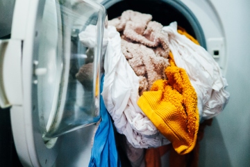 La forma de 1 libra de mantener la lavadora limpia y obtener ropa con un olor increíble