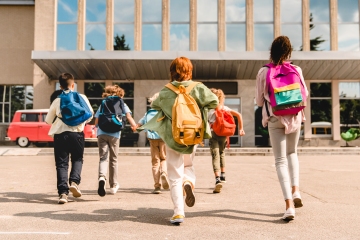 Escuelas que envían temprano a sus hijos a casa debido al calor: ¿está su escuela en la lista?