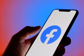 La tecnología interna de Facebook que revela lo que hablas y lo que piensas