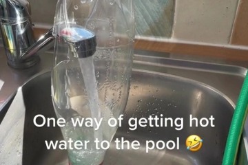 Soy mamá: mi truco con la botella de agua te permite llenar los platos de la ducha con agua tibia