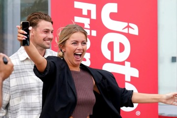 ¿Los finalistas de Love Island lucen encantados cuando regresan a casa?