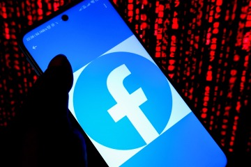 Facebook advierte de